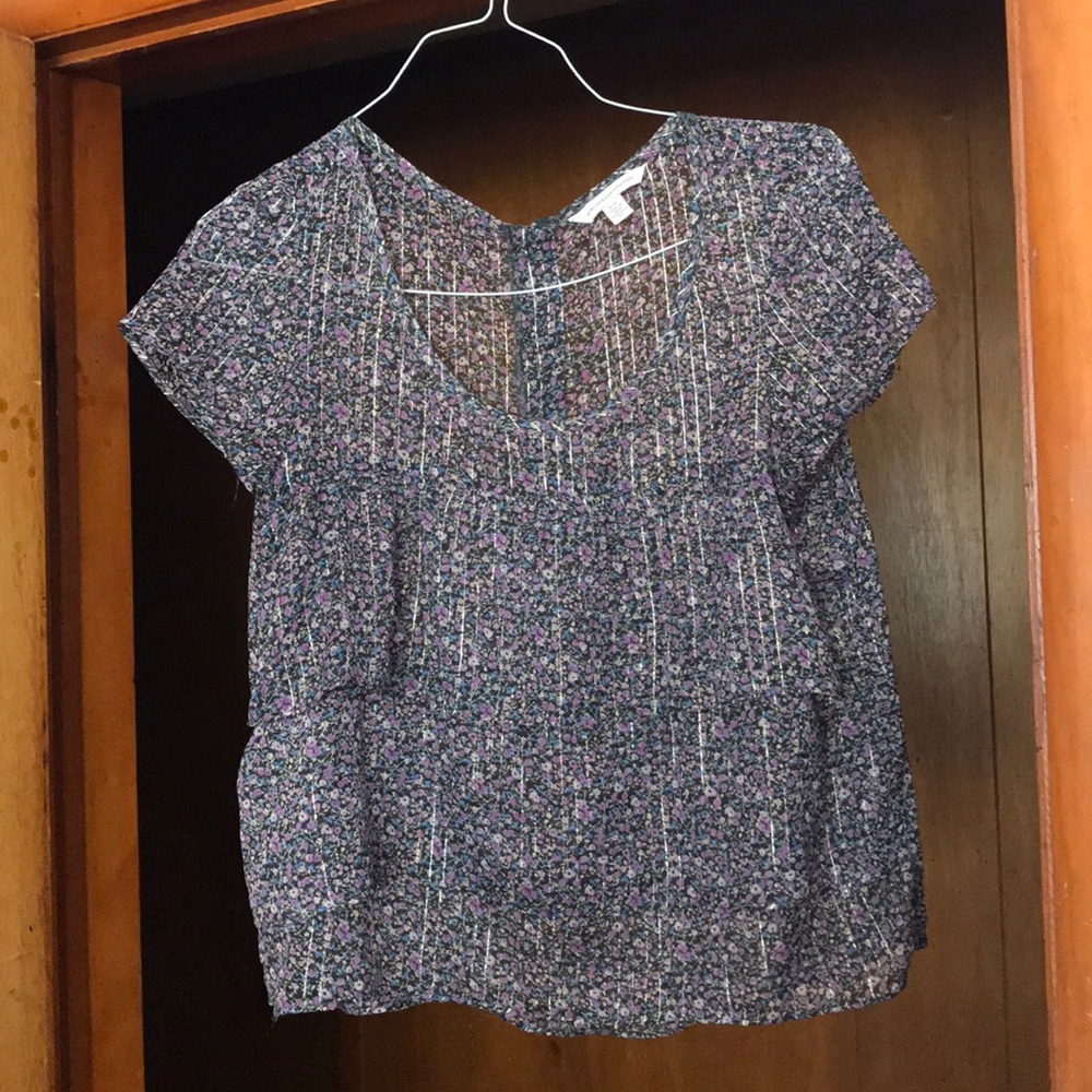 Purple light floral pleated top